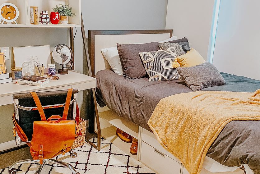 Hub Tuscaloosa in Tuscaloosa, Alabama - ApartmentsForLegends - Luxury Apartment Hub Hidden Features