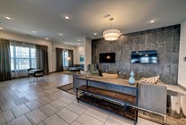 Riverfront-Village-Apartments-Near-University-of-Alabama-Interior-Leasing-Office