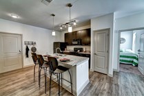 Riverfront-Village-Apartments-Near-University-of-Alabama-Kitchen